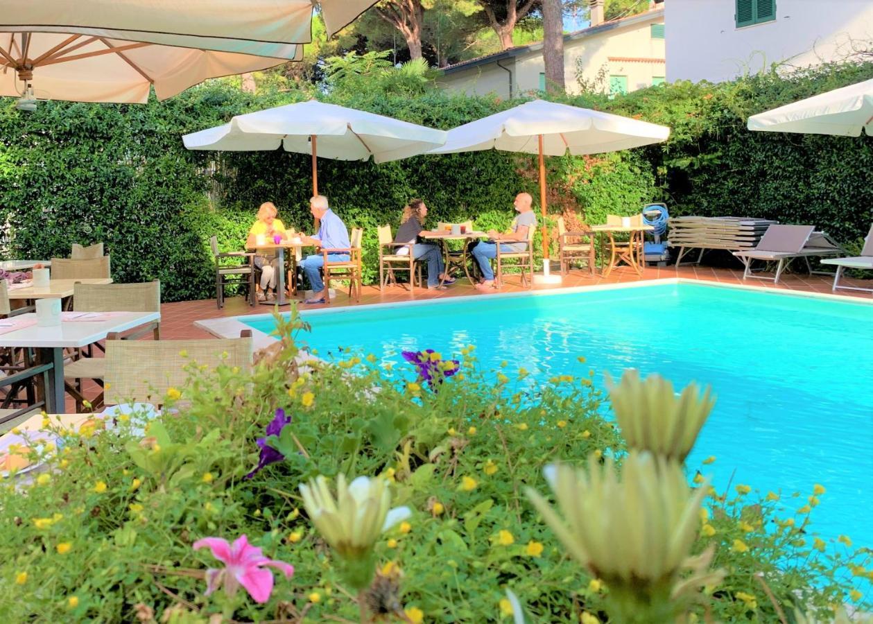 La Tavernetta مارينا روميا المظهر الخارجي الصورة